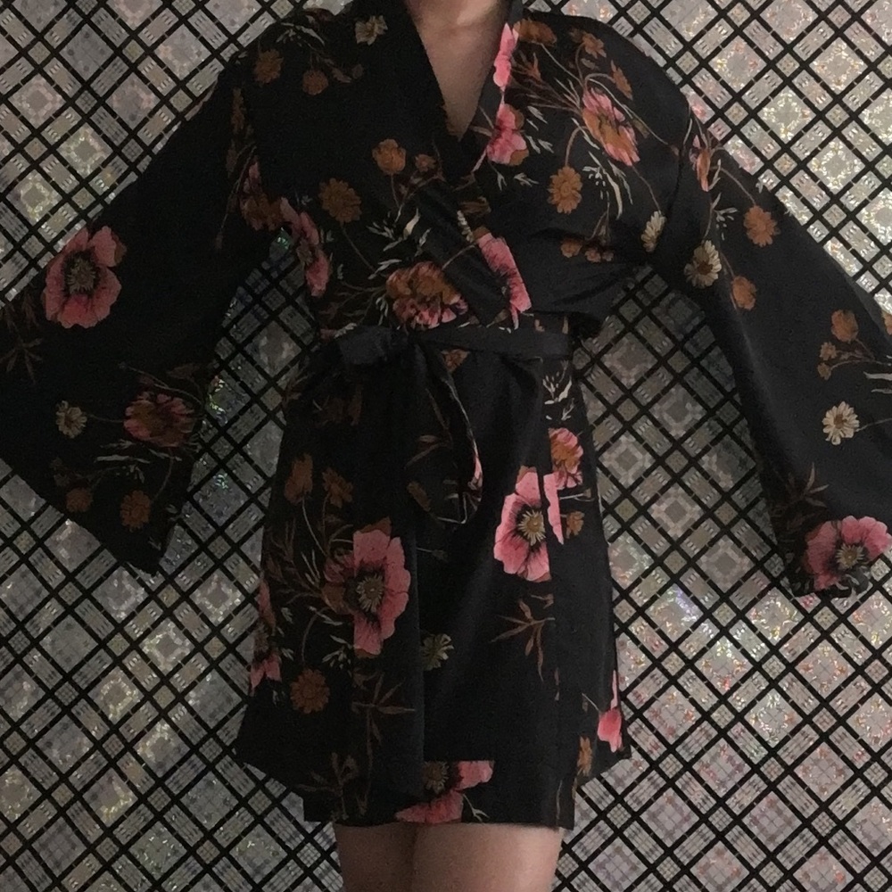 Green floral kimono